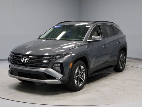 Certified 2025 Hyundai Tucson SEL image 8