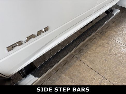 Used 2020 RAM 5500 Tradesman w/ Chrome Appearance Group image 13