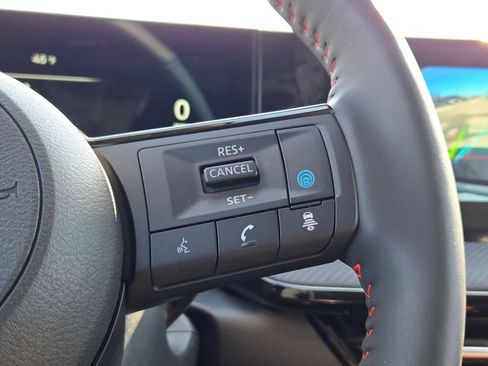 Used 2026 Nissan Kicks SR w/ SR Premium Package AWD/4WD image 29