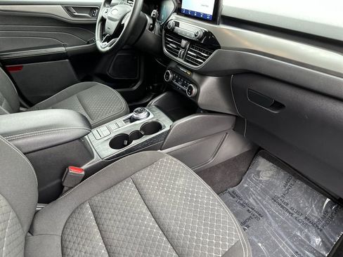 Certified 2023 Ford Escape Active FWD image 15