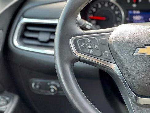 Used 2019 Chevrolet Equinox LT image 32