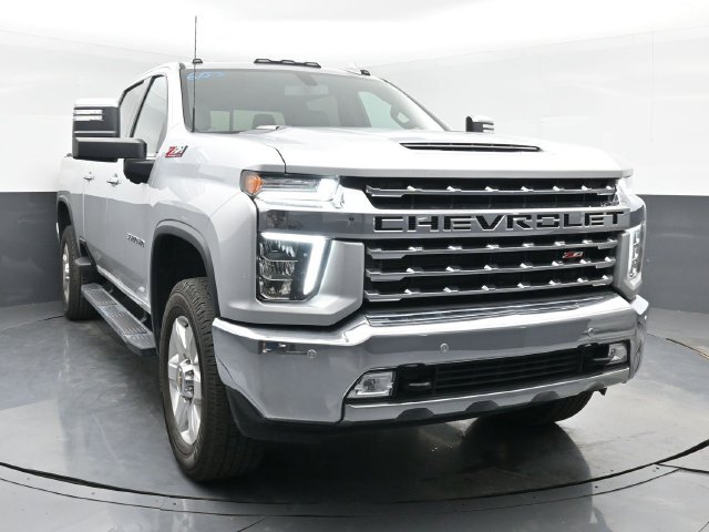 Used 2022 Chevrolet Silverado 3500 LTZ w/ LTZ Plus Package AWD/4WD image 2