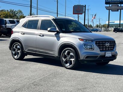 Used 2023 Hyundai Venue SEL