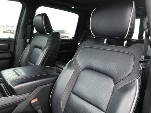 Used 2025 RAM 1500 Limited w/ Trailer Tow Group image 13