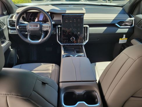 New 2026 GMC Acadia Elevation FWD image 17