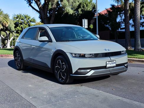 Certified 2024 Hyundai Ioniq 5 SEL image 4