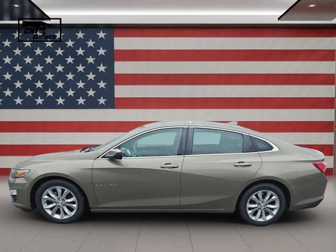 Used 2020 Chevrolet Malibu LT FWD image 8
