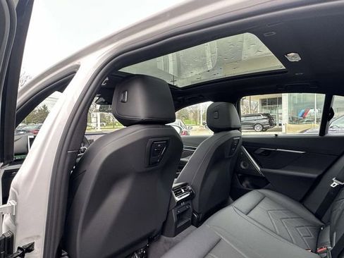 New 2026 BMW 550e xDrive w/ Executive Package AWD/4WD image 11