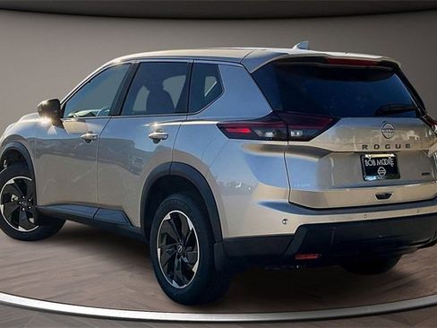 New 2026 Nissan Rogue SV image 3