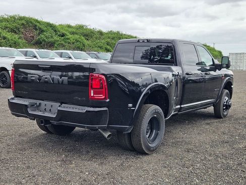 New 2026 RAM 3500 Limited AWD/4WD image 7