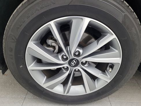 Used 2019 Hyundai Santa Fe Limited image 31