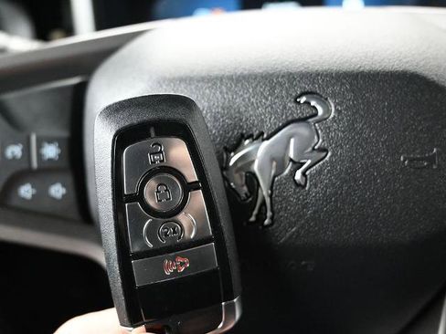 Certified 2025 Ford Bronco Badlands image 38