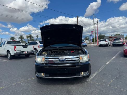 Used 2011 Ford Flex Limited FWD image 14