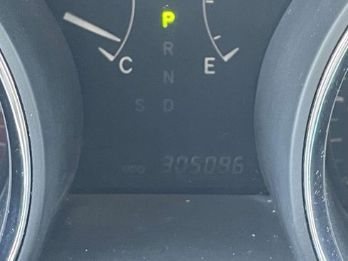 Used 2011 Toyota Highlander Limited w/ Tow Pkg image 29