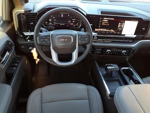 Used 2025 GMC Sierra 1500 SLT w/ SLT Premium Package image 5