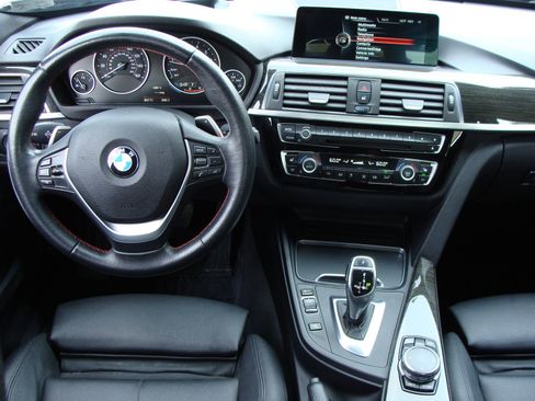 Used 2016 BMW 328i xDrive Sedan image 9