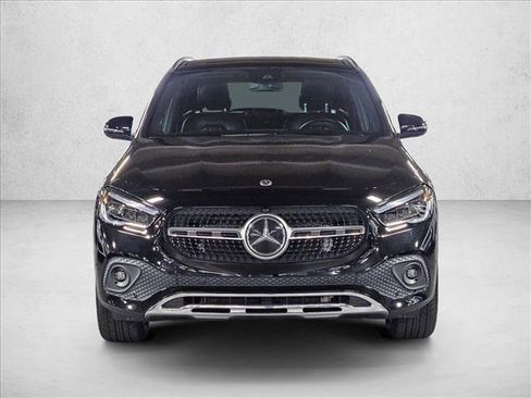 Used 2021 Mercedes-Benz GLA 250 w/ Premium Package image 2