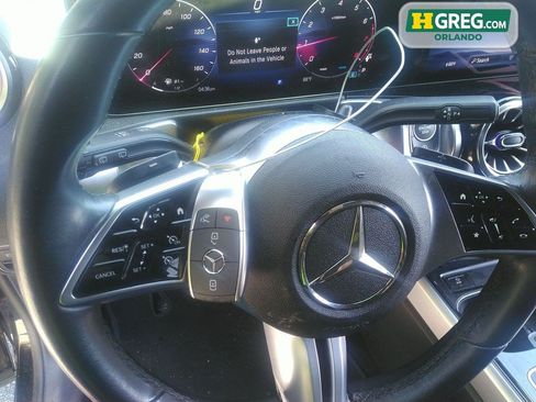Used 2024 Mercedes-Benz GLB 250 image 10