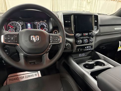 New 2026 RAM 1500 4x4 Crew Cab image 22