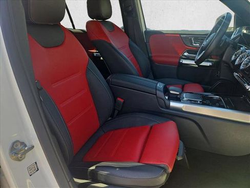 Certified 2022 Mercedes-Benz GLB 250 image 21