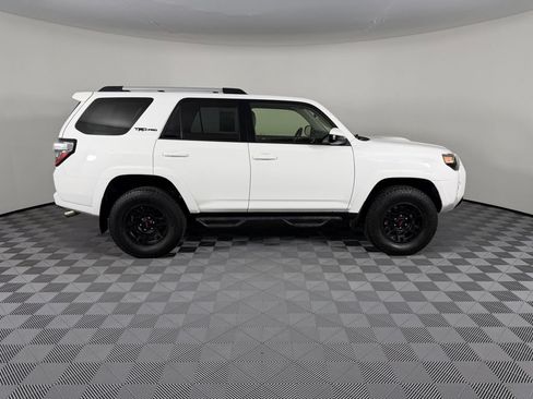 Used 2017 Toyota 4Runner TRD Pro AWD/4WD image 9