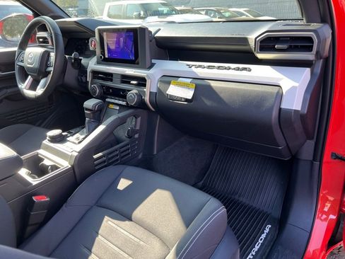 New 2024 Toyota Tacoma TRD Off-Road image 17