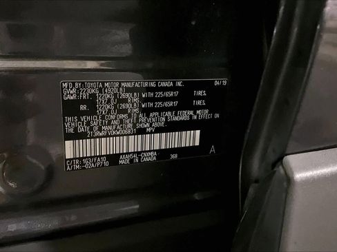 Used 2019 Toyota RAV4 XLE w/ Convenience Package image 37