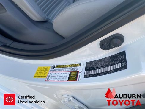 Certified 2021 Toyota Camry SE w/ Blackout Package (TMS) FWD image 30