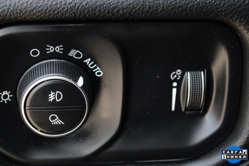 Used 2023 RAM 1500 Big Horn AWD/4WD image 16