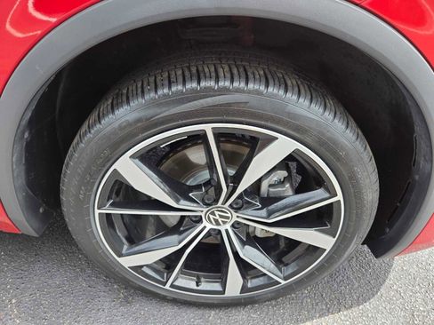 Used 2024 Volkswagen Tiguan SEL R-Line image 20