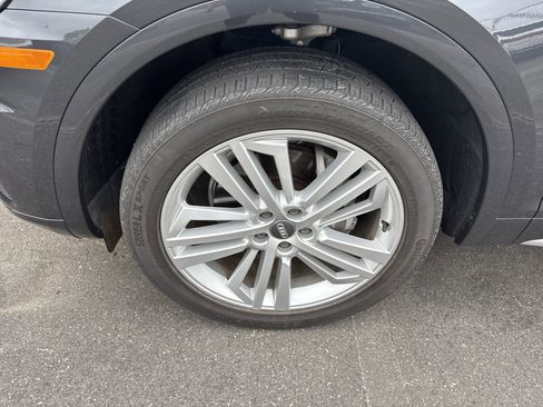 Used 2020 Audi Q5 2.0T Premium Plus AWD/4WD image 28