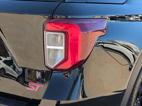Certified 2022 Ford Explorer ST w/ Equipment Group 401A image 13
