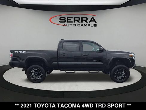 Used 2021 Toyota Tacoma TRD Sport AWD/4WD image 14