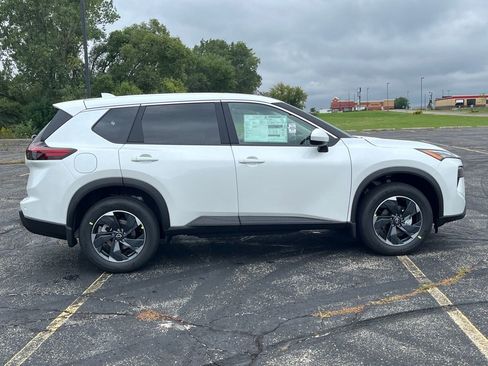 New 2026 Nissan Rogue SV w/ Cold Weather Package image 6