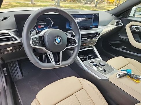 Used 2025 BMW 230i xDrive Coupe image 6