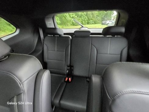 New 2025 GMC Acadia Elevation w/ Elevation Premium Package image 15