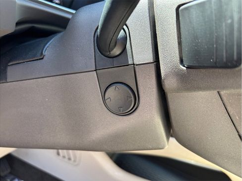 Used 2018 Lincoln MKX Reserve w/ Driver Assistance Package image 22