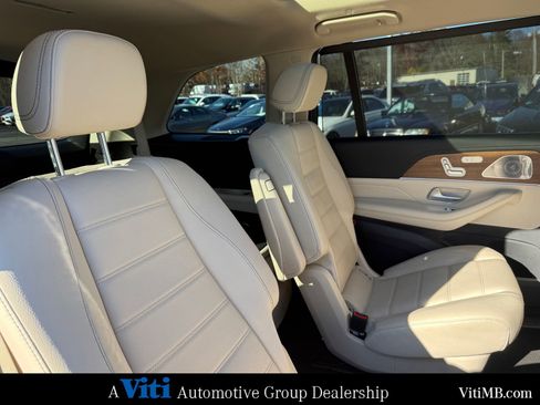 Certified 2021 Mercedes-Benz GLS 450 4MATIC image 28