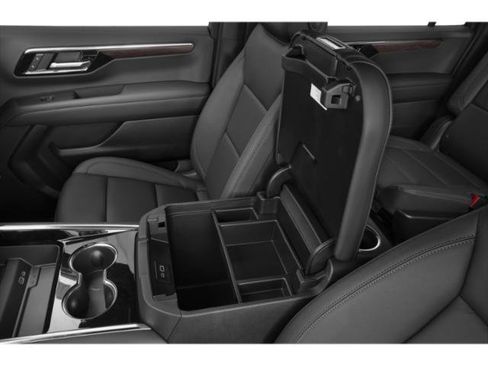 New 2026 Chevrolet Suburban Z71 AWD/4WD image 13