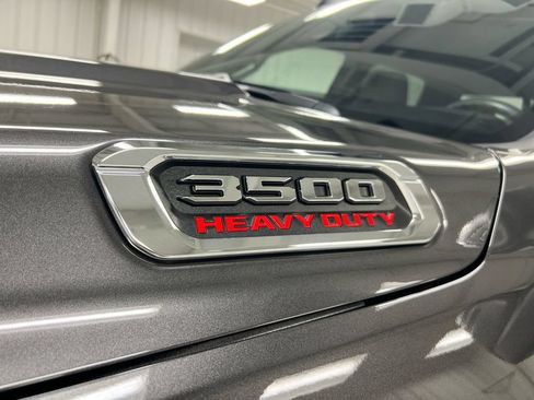Used 2024 RAM 3500 Tradesman w/ Chrome Appearance Group AWD/4WD image 20