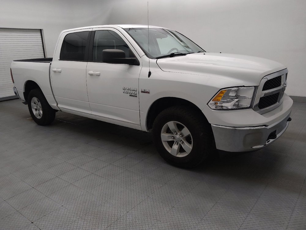 Used 2019 RAM 1500 Classic SLT w/ Protection Group AWD/4WD image 11