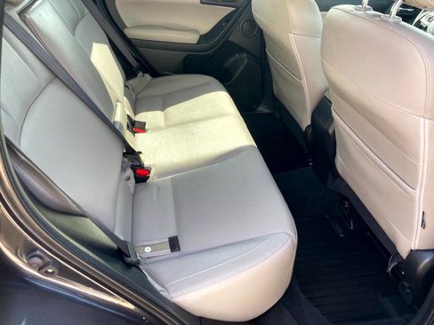 Used 2017 Subaru Forester 2.5i Limited AWD/4WD image 13