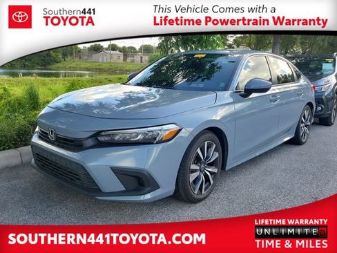 Used 2024 Honda Civic EX image 1