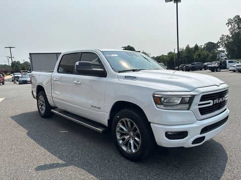Used 2023 RAM 1500 Laramie AWD/4WD image 11