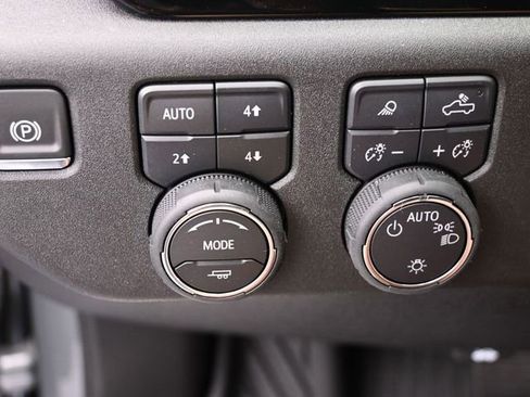 New 2026 Chevrolet Silverado 1500 LT image 35