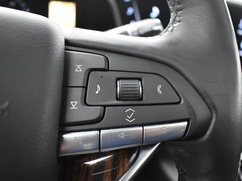 Certified 2024 Cadillac Escalade ESV Premium Luxury w/ Performance Package image 17