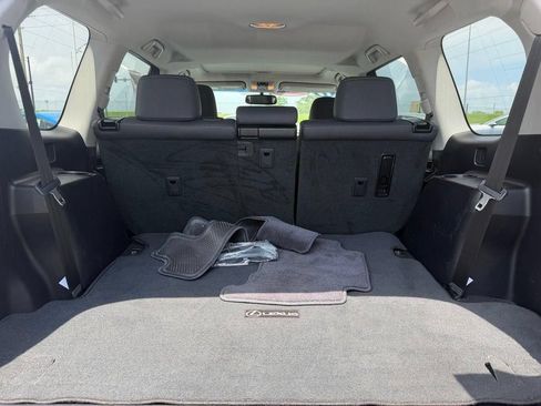 Used 2019 Lexus GX 460 w/ Navigation Package AWD/4WD image 13