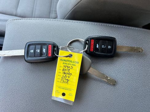 Used 2018 Honda CR-V LX image 12