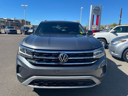 Used 2022 Volkswagen Atlas Cross Sport SE image 11