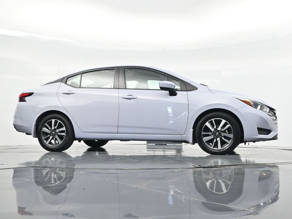 Used 2024 Nissan Versa SV w/ Trunk Package FWD image 20